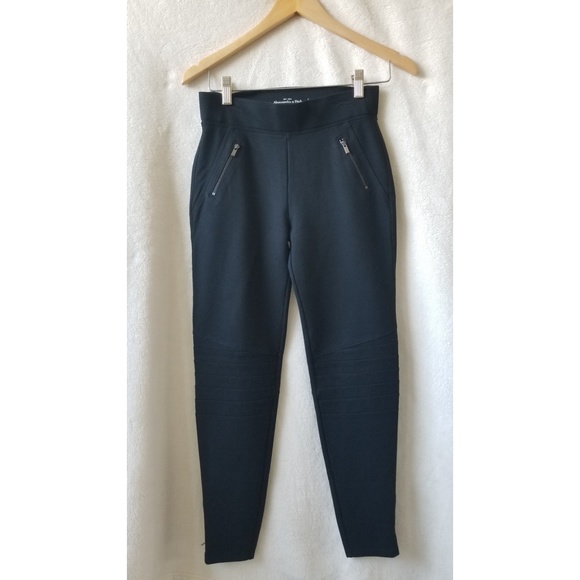 Abercrombie & Fitch Pants - Abercrombie & Fitch Pants